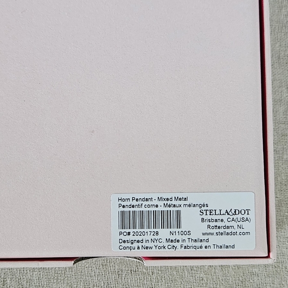 S&D Mixed Metal Horn Necklace - Picture 2 of 3